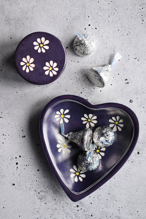 Purple Daisy Print Heart-Shaped Soapstone Dish - Valentine's Day Gifts
