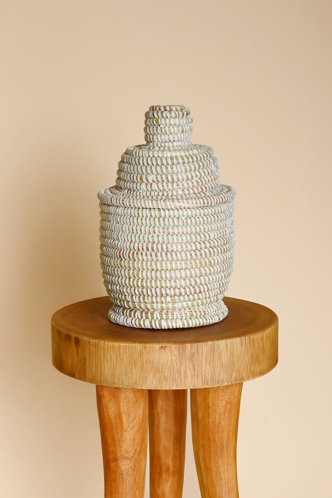 Small White Lidded Tower Basket