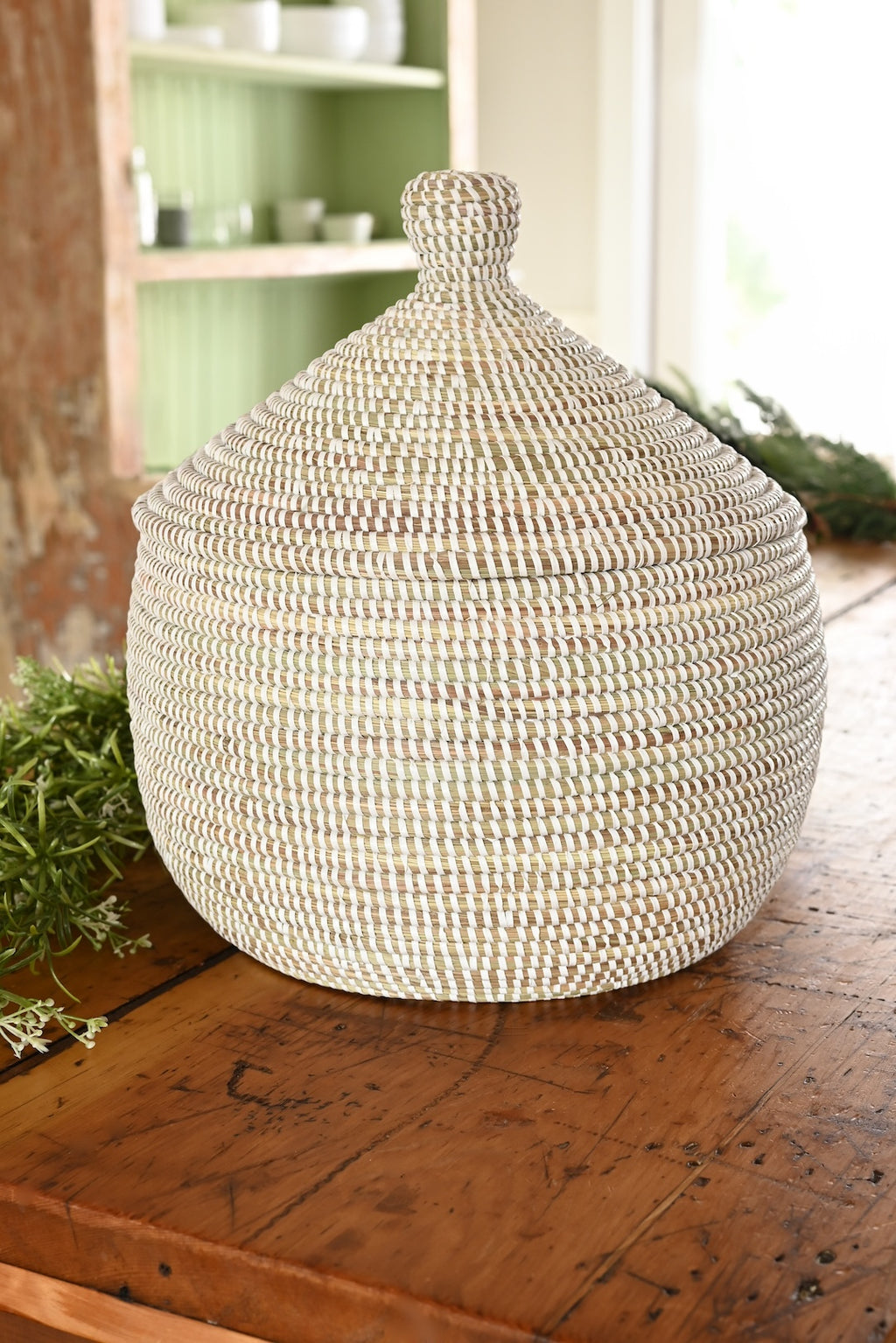 Lidded White Warming Basket Default Title