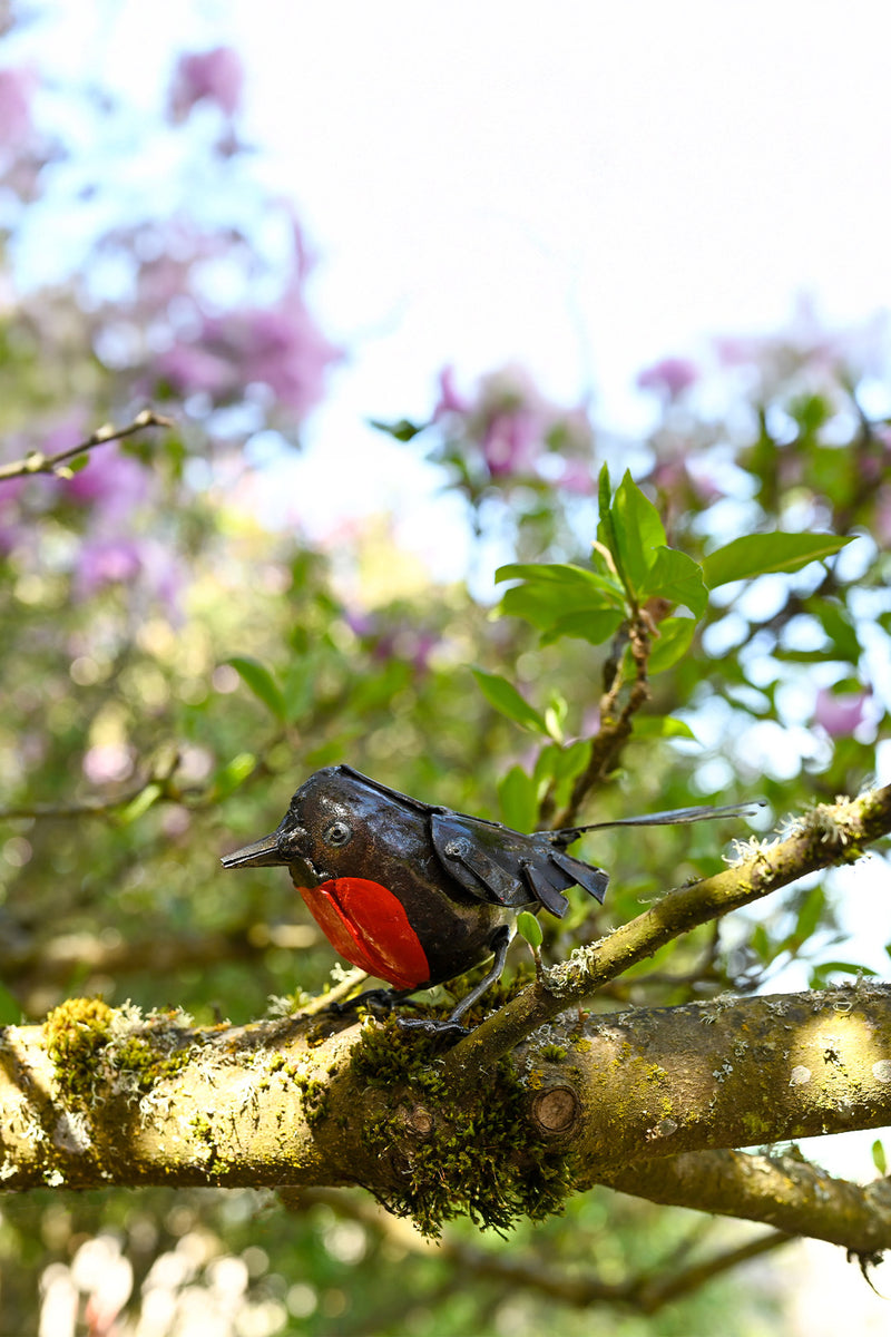 Small Recycled Metal Robin Sculpture