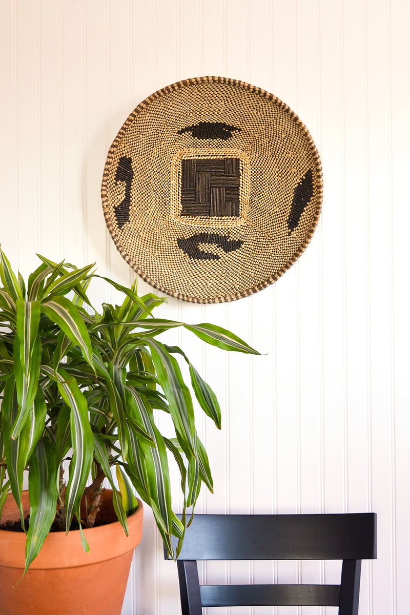 Medium BaTonga Black Recycled Plastic Splash Plateau Basket