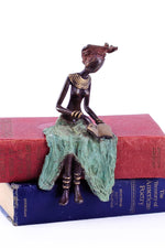 <i>Beauty of Knowledge</i> Burkina Bronze Sculpture