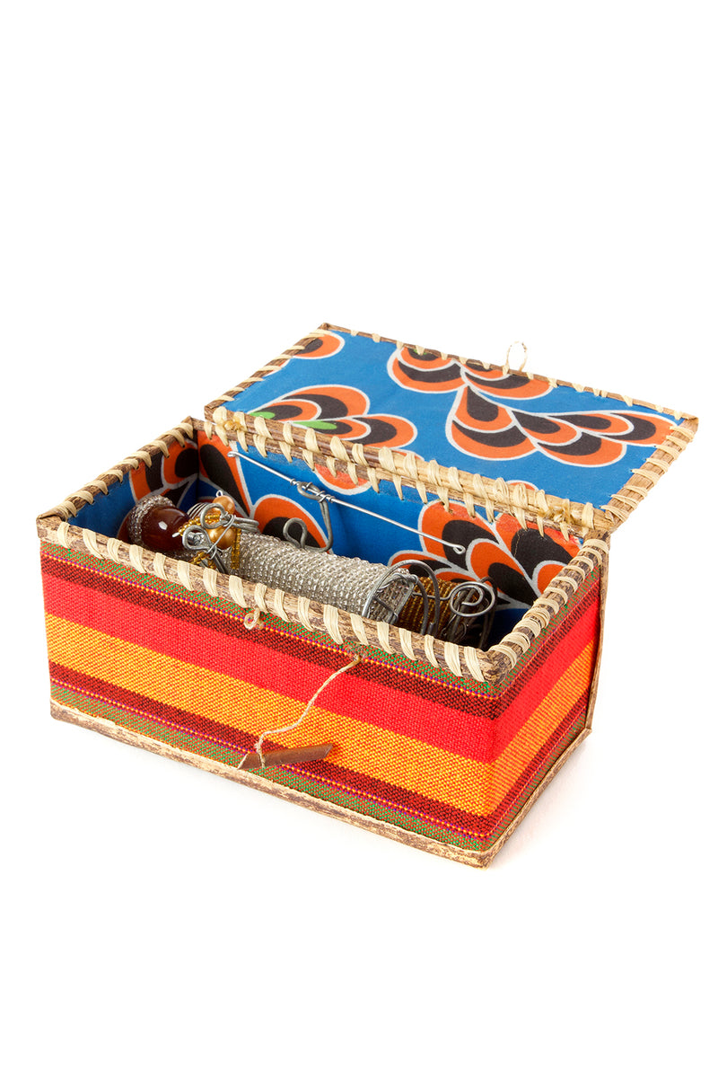 Kenyan Beaded Nativity Scene in Fabric and Banana Fiber Box